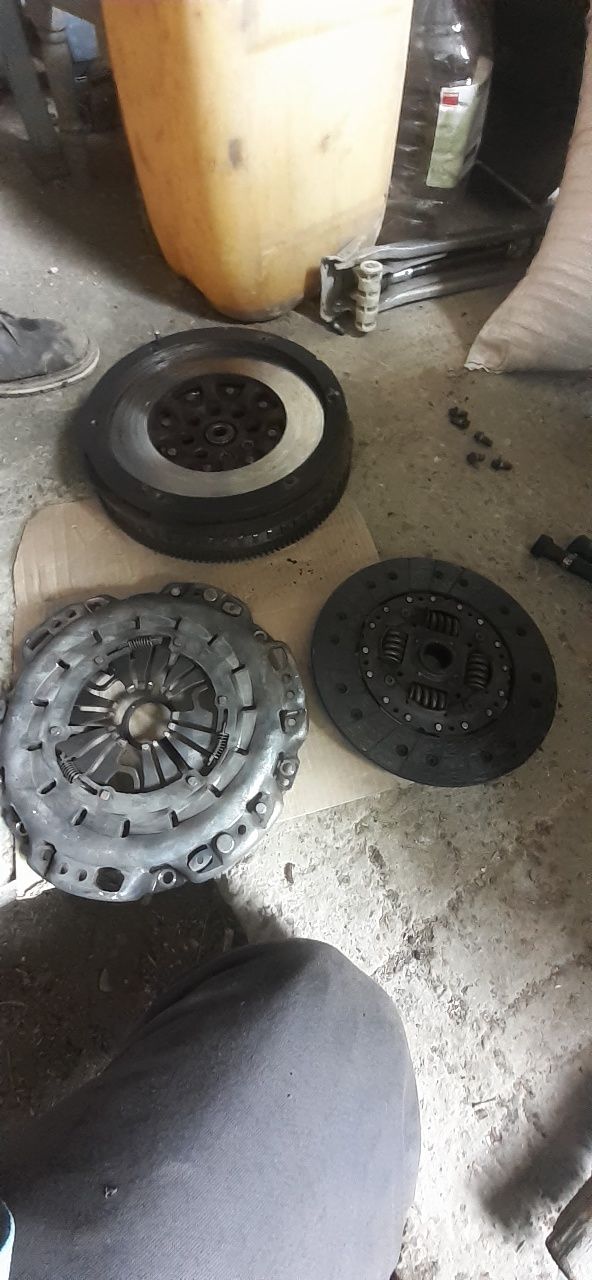 Disc placa volanta Mercedes sprinter 2017