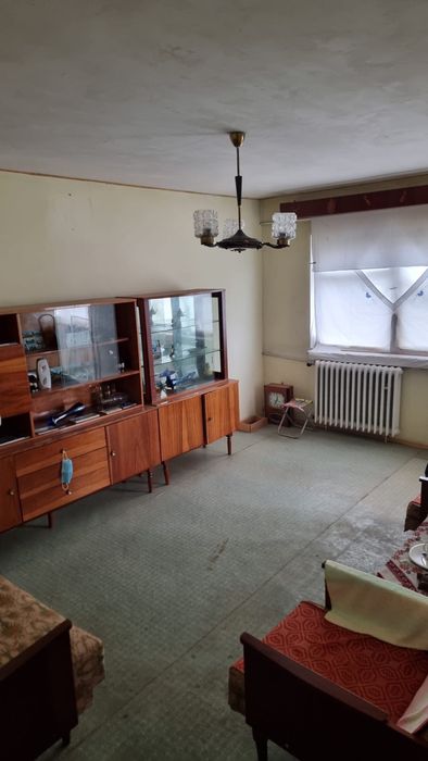 Vand apartament 3 camere decomandat centru Medgidia