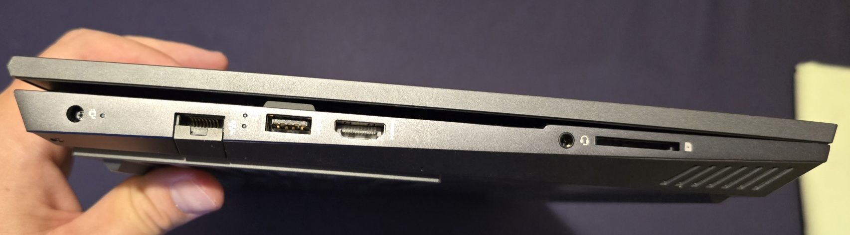 Геймърски лаптоп HP Omen 15.6, 144Hz, Ryzen 7 5800H RTX3060 1TB 24GB