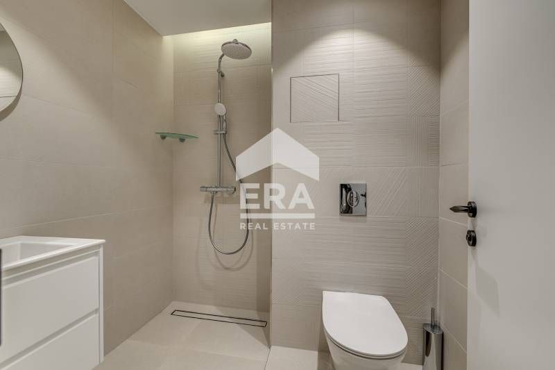 Продава се Двустаен апартамент в София, Център - 88 кв.м за 3297 €/кв.м - Снимка #3