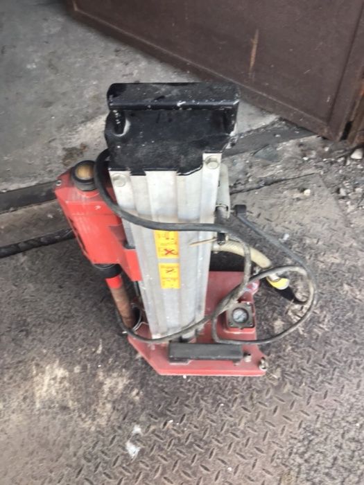Cărora Hilti dcm 1