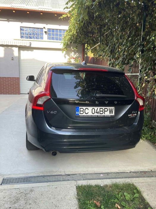 Vand Volvo V60 Diesel, motor 2000, cutie automata.