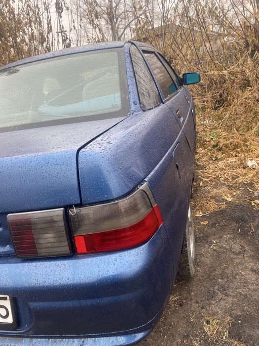 Продам ваз.        2110