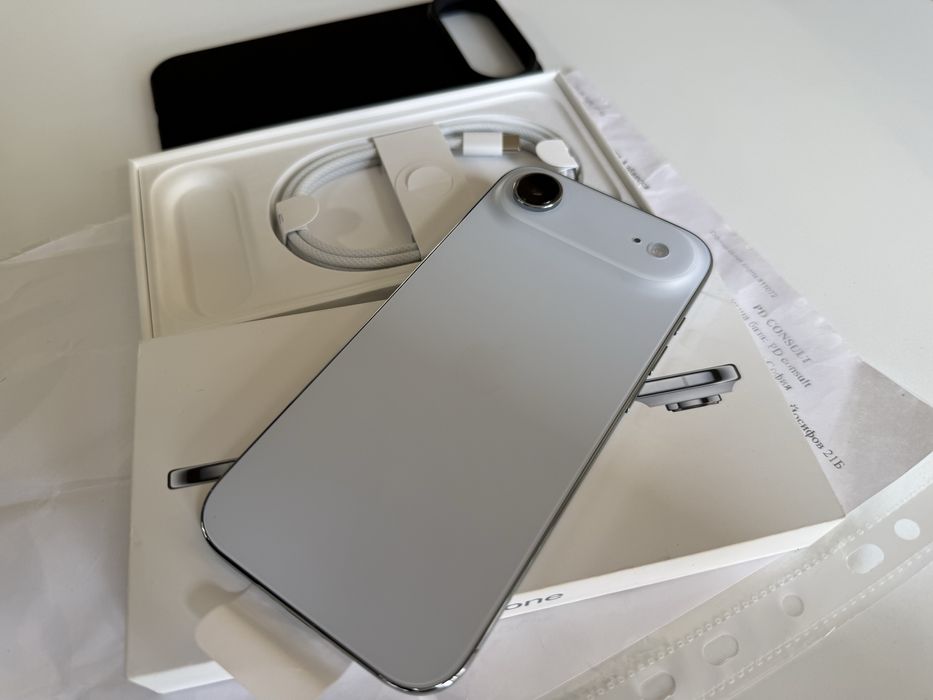 Iphone Air 256 Gb Нов с Гаранция