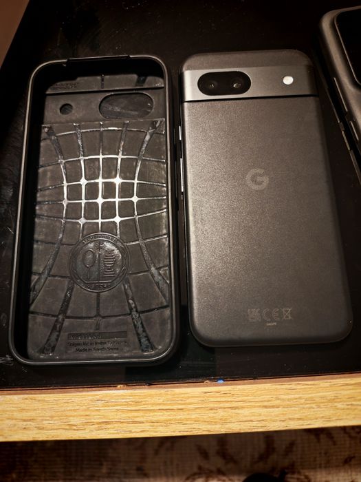 Google pixel 8a 128GB 8GB