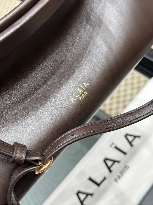 Geanta Alaia Le Click East West