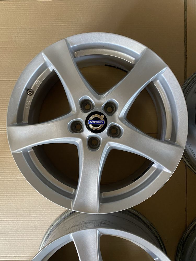 17 цола 5 х 108 мм Волво , Форд ,  Volvo , Ford