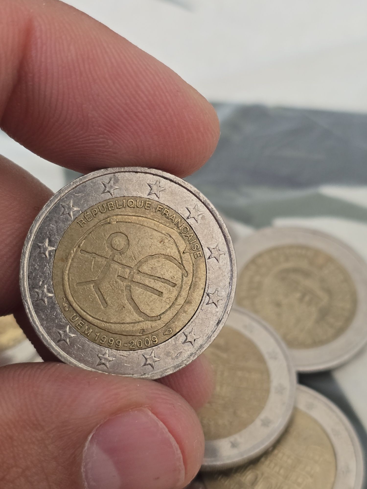 Редки монети от 1€ и 2€.