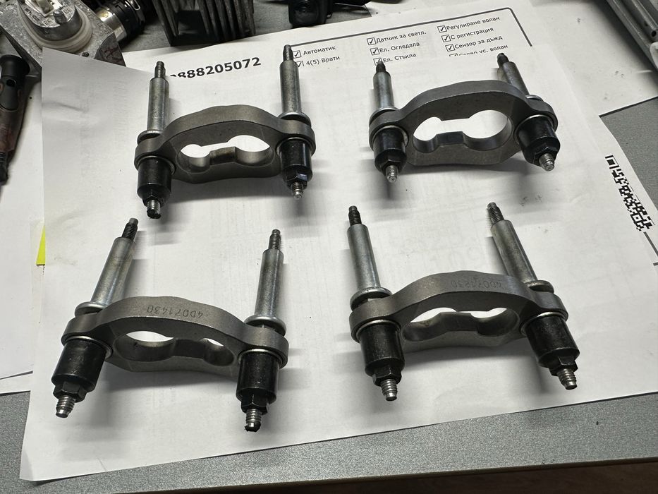 Пети/Държачи на дюзи за Мазда 2.2d- SH , Mazda 3 ,6, cx-5 след 2010г.!