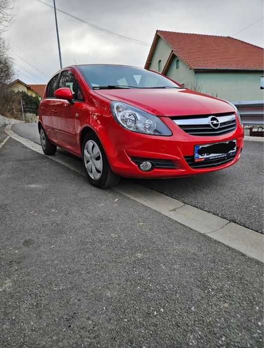 Vând Opel corsa 2010