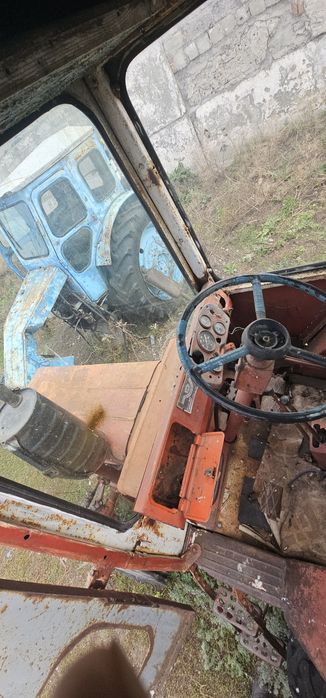 Трактора  мтз80 ДТ 75 т25