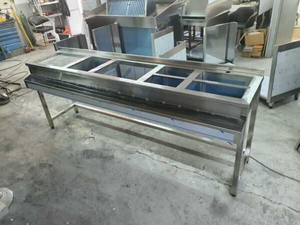 Statie de bar din inox cu 5 cuve 2400×500/600×900mm