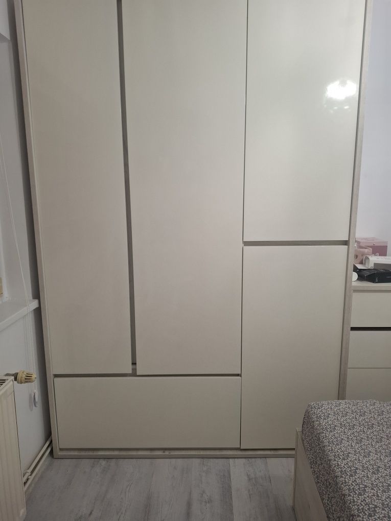 Set dormitor alb