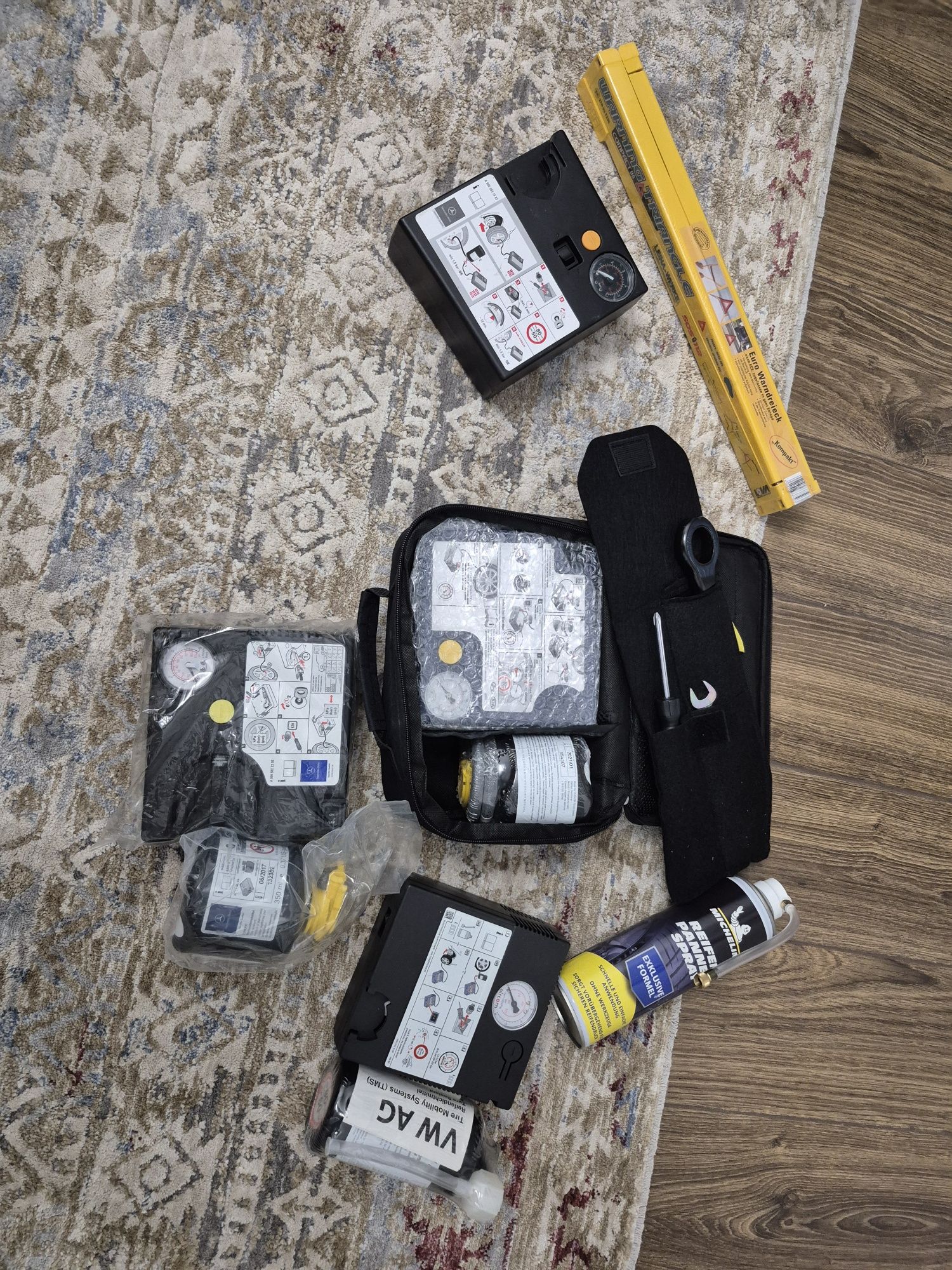 Compresoare auto noi + alte accesorii