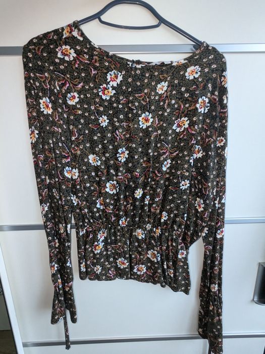 Cămăși și bluze de femei