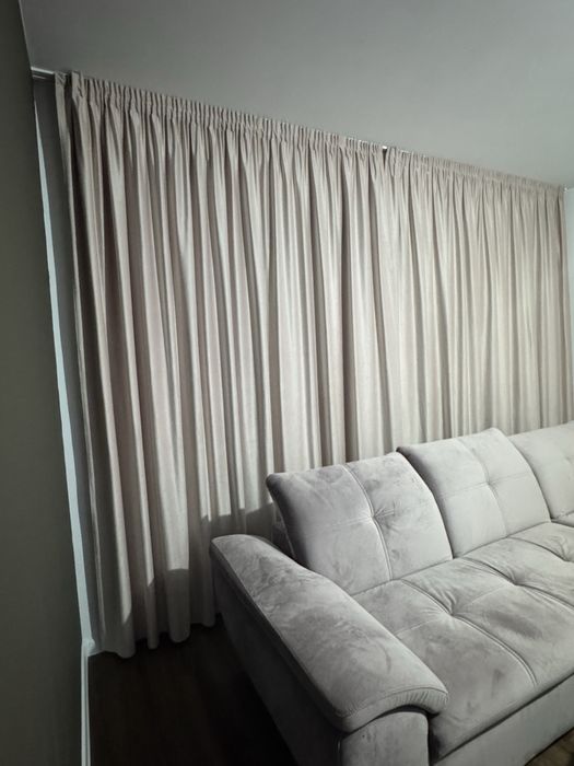 Draperii roz pal