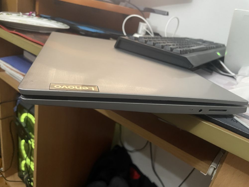 Vand laptop lenovo