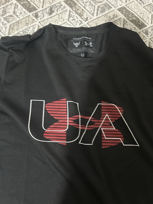 Тениска на under armor