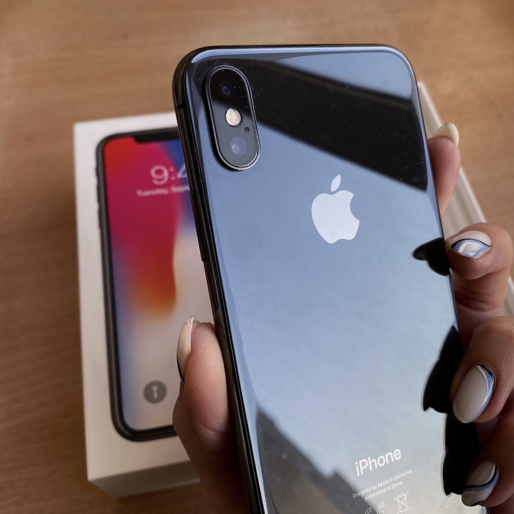 IPhone X 256 GB памет