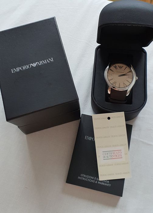 Ceas elegant de mână  Armani