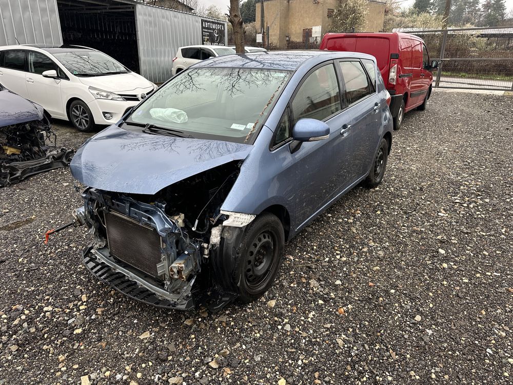 Toyota Verso S 1.33vvti 98 кс CVT На части!