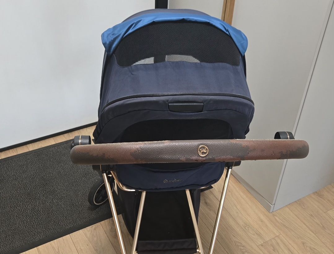 Cybex Milos rose gold+ кошче за кола Cybex Platinum