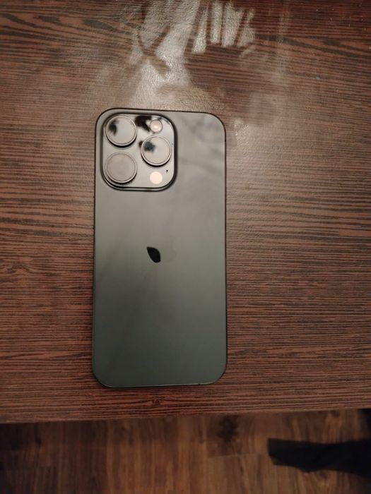 IPhone 15 pro impecabil