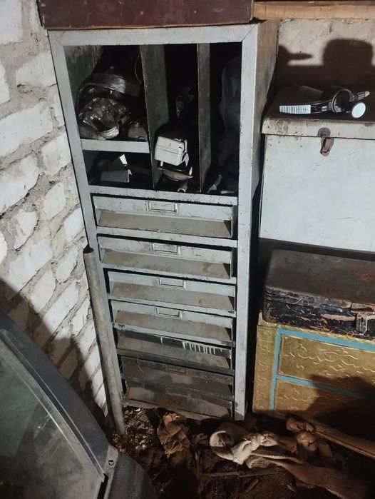 Шкафчики под инструменты