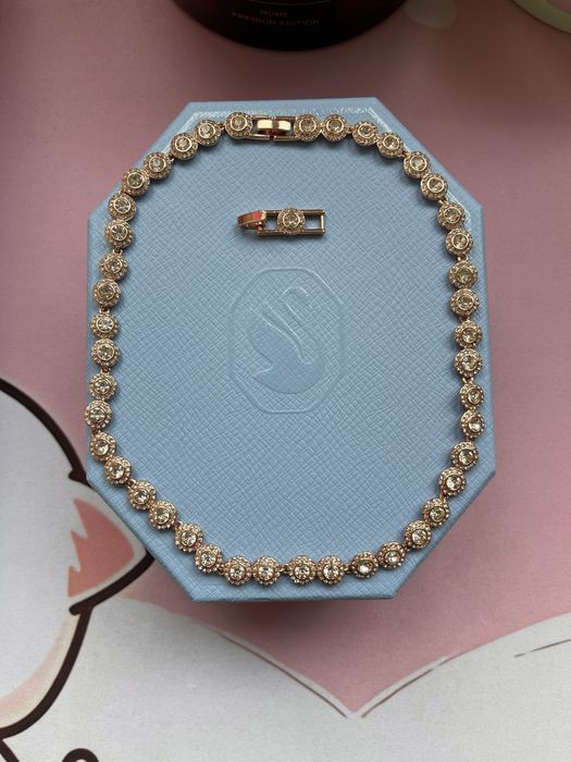 Swarovski - колие Angelic ( Rosegold ) Ново не употребявано