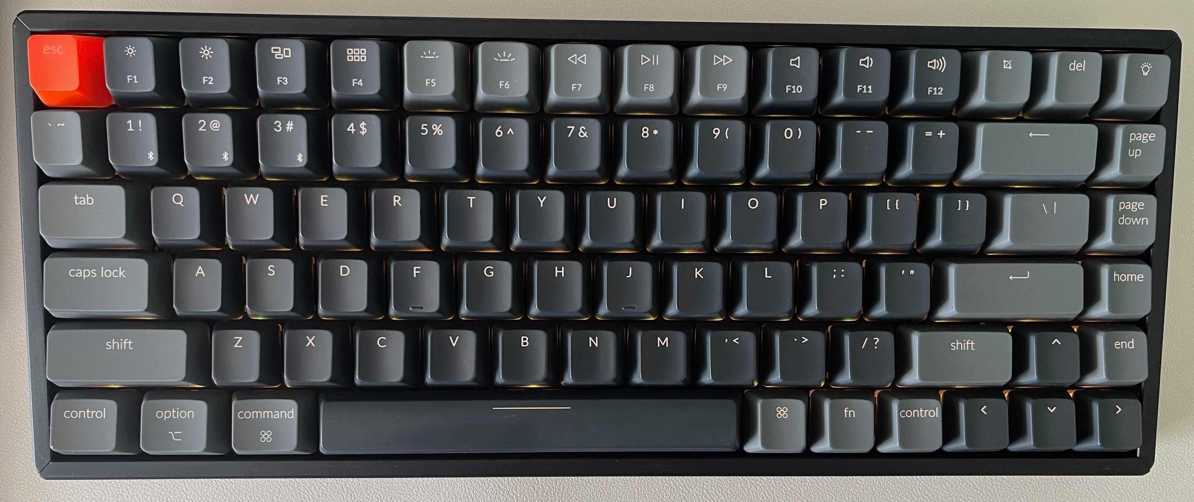 Механична клавиатура Keychron K2 V2 RGB и подложка за китки
