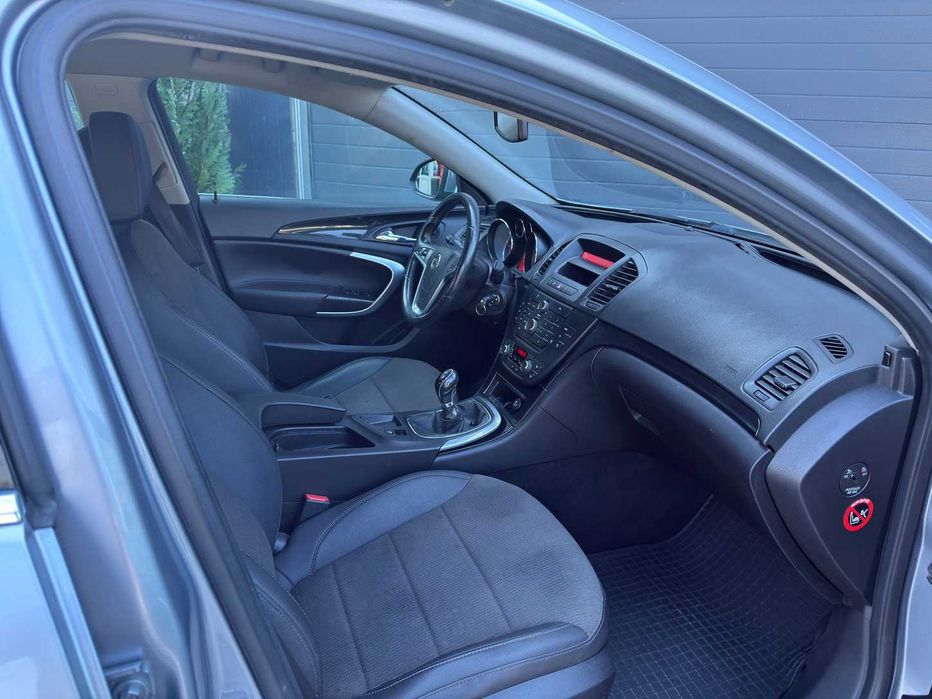 AN 2009 / Tapiserie Semi Piele / Toate Schimburile sunt la Zi