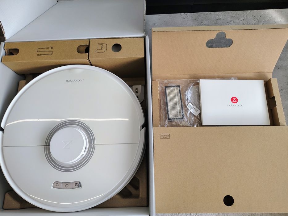 Робот прахосмукачка Roborock q7 max перфектно визуално и техническо съ