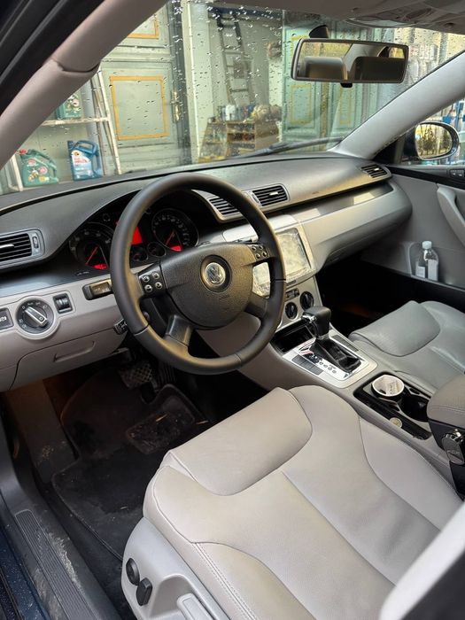 Volkswagen Passat B6 2.0 Turbo в отличном состоянии