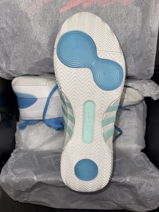 Баскетболни обувки Adidas D.O.N. # 5 "Crystal White" - размер 48 2/3