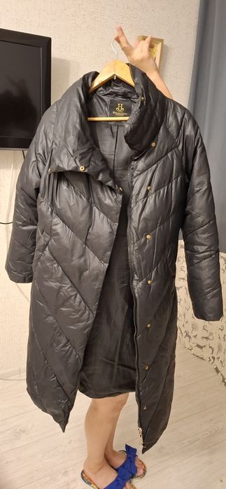 Продам зимнюю куртку