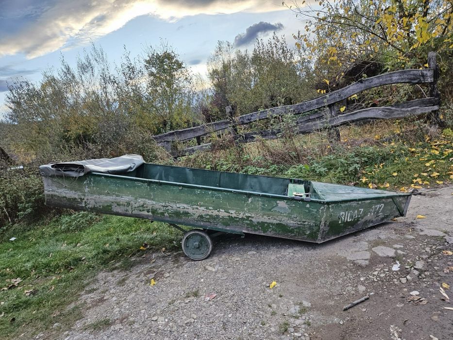 Vând Barcă artizanală aluminiu 4,3m