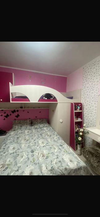 Mobilier cameră tineret fete