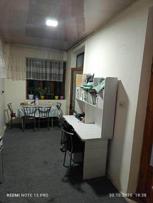 Сергили Хонабод да уй сотилади