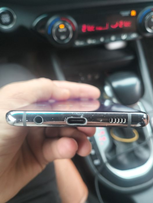 Самсунг с10  жаксы жагдаида