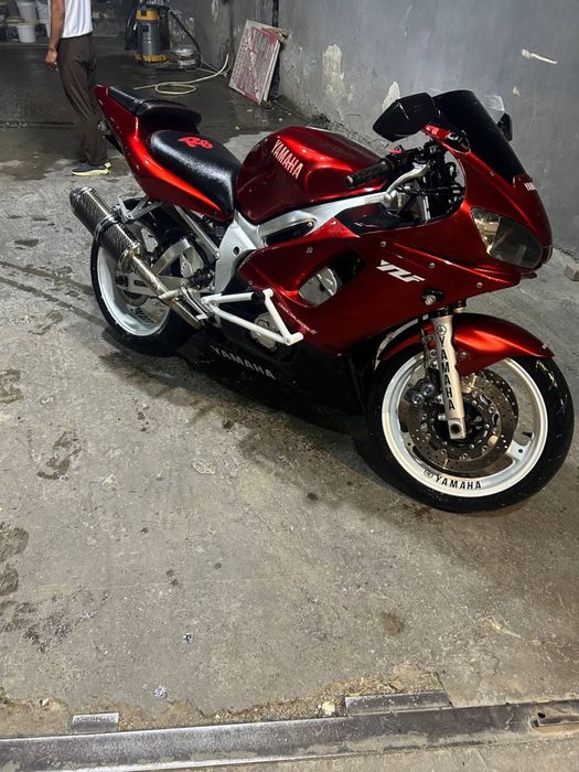 Мотоцикл Yamaha R6, 2002 йил, 600 куб