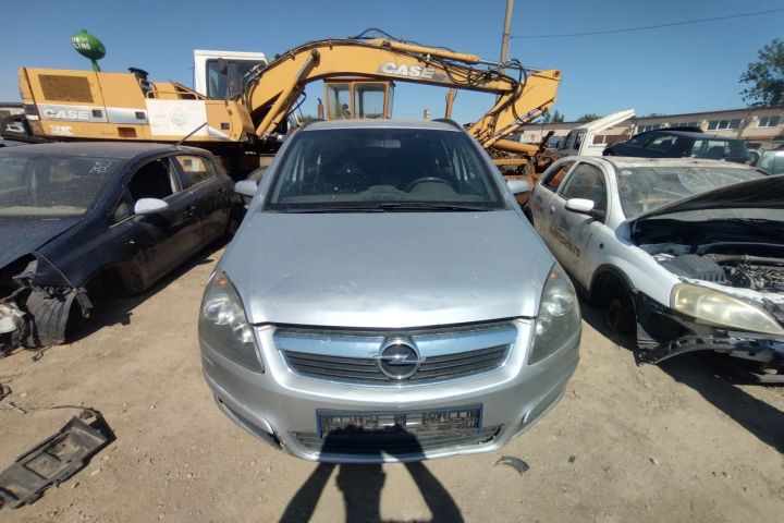 Piese Opel Zafira B