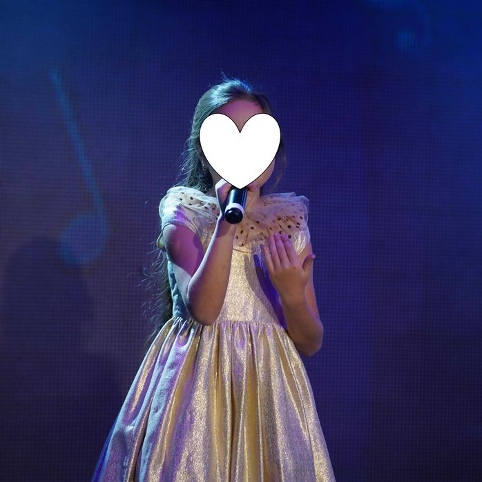 люксозна рокля от Childresalon 8 години(128)