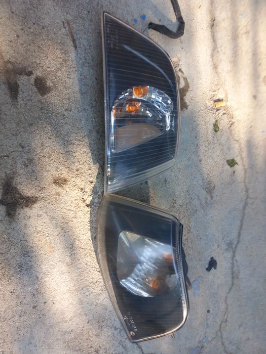 Мигачи за volvo s40 2002 година комплект с фасунга 35 лв