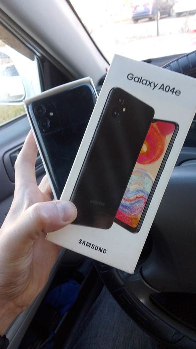 Самсунг а04,32гиг,