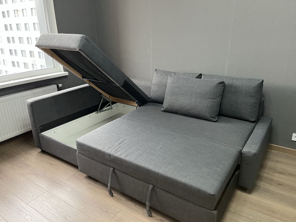 Продаю диван-кровать IKEA FRIHETEN — отличное состояние