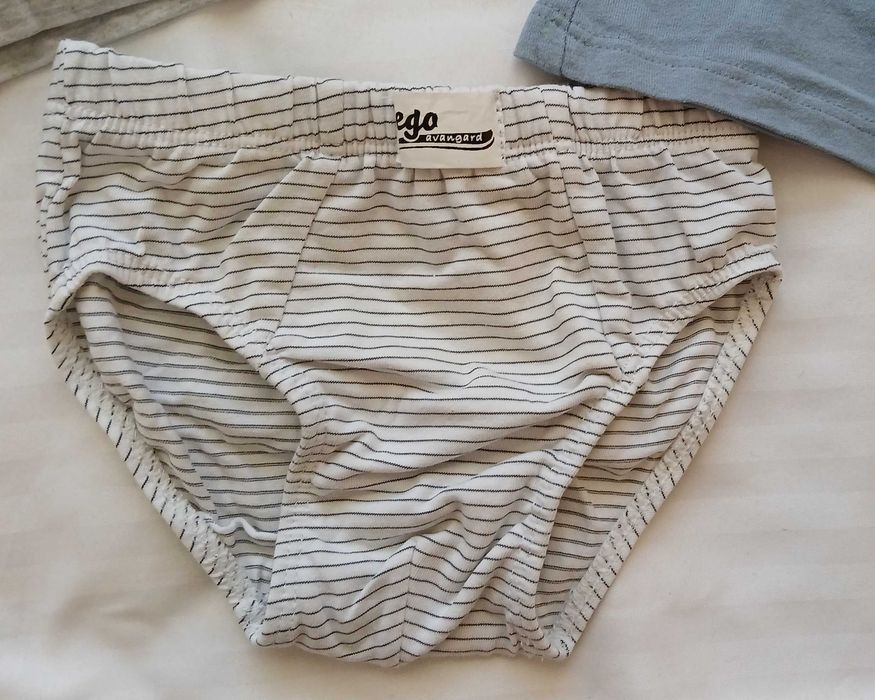 Продавам запазени дедски дрешки в размер- 110