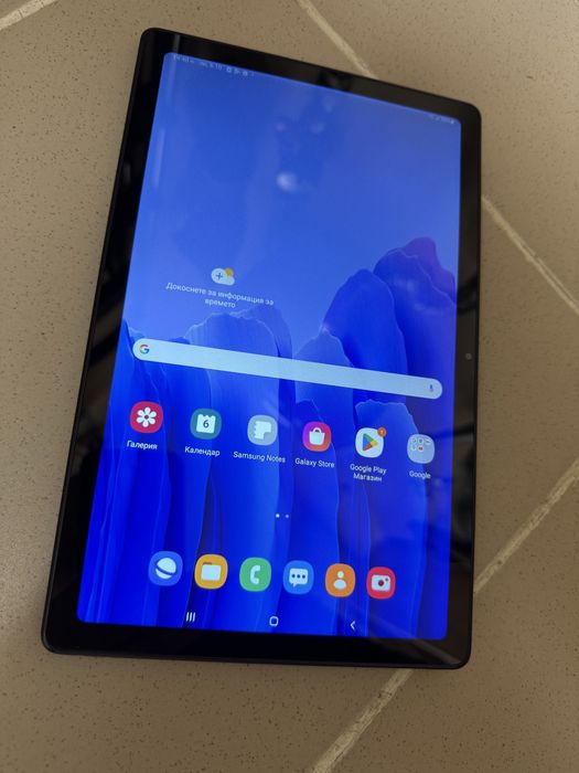 Таблет Samsung Galaxy Tab A7 4G 3/32gb 10,4” перфектен