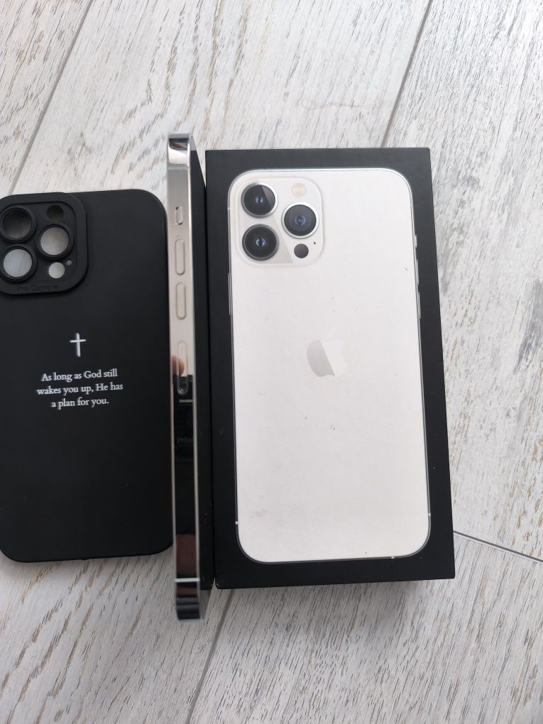 Vând s-au schimb iPhone 13 Pro Max 5G Silver 128GB