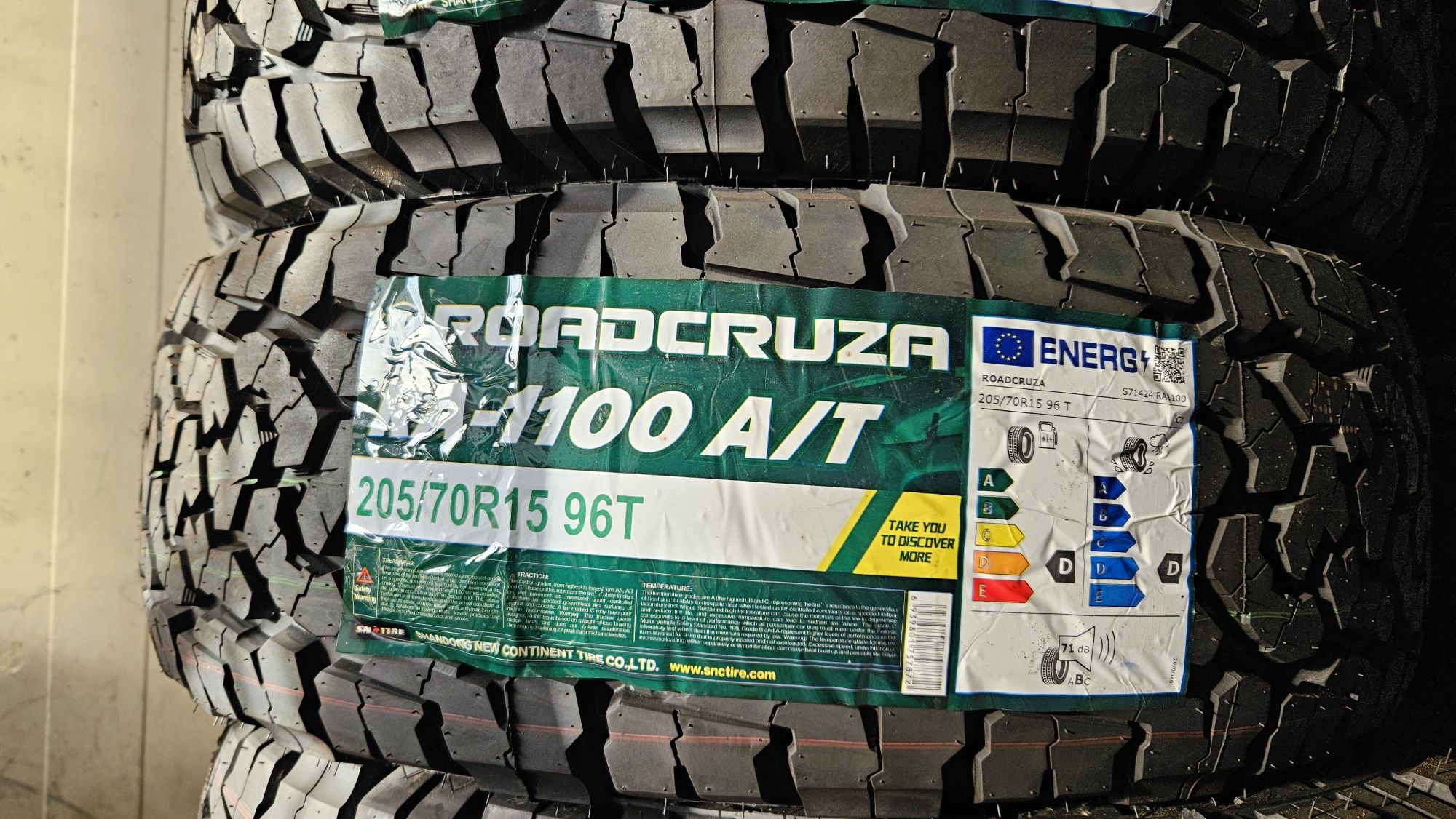 205/70R15 Roadcruza A/T