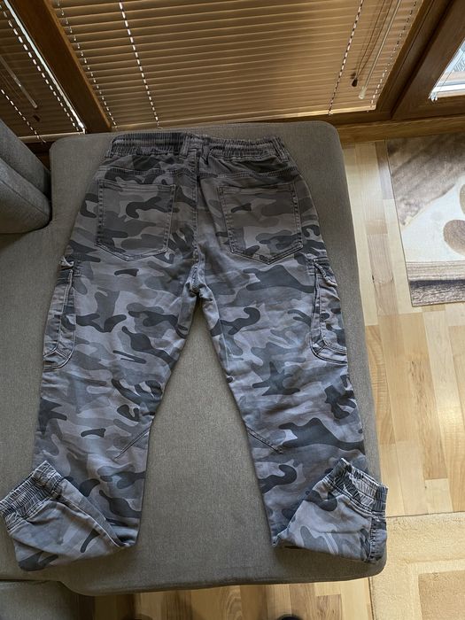 Cargo pants camouflage